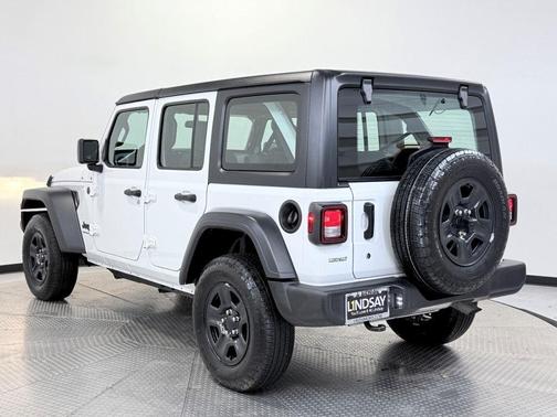 2024 Jeep Wrangler Sport
