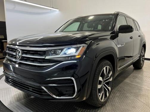 2022 Volkswagen Atlas 3.6L SEL Premium R-Line