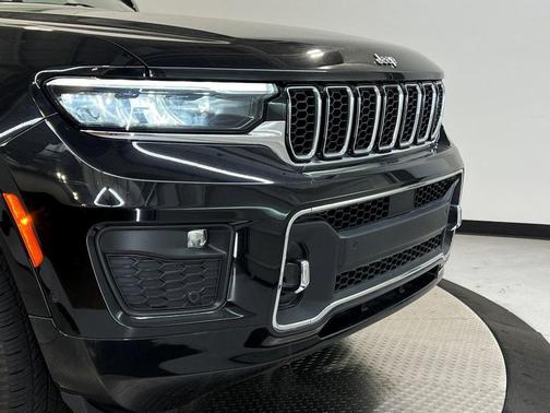 2022 Jeep Grand Cherokee L Overland