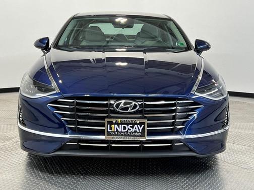 2022 Hyundai SONATA SE