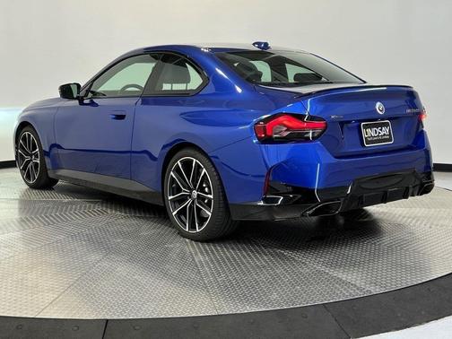 2023 BMW M240 i xDrive