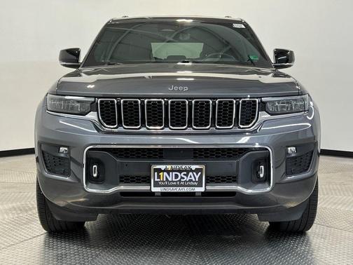 2022 Jeep Grand Cherokee Overland
