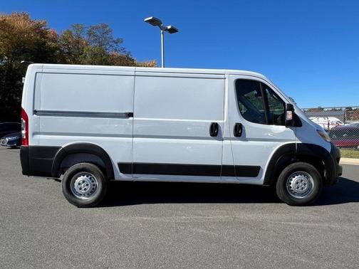 2026 RAM ProMaster 1500 Low Roof