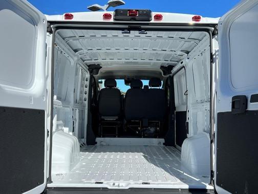 2026 RAM ProMaster 1500 Low Roof