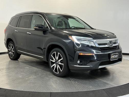 2022 Honda Pilot Touring 7-Passenger
