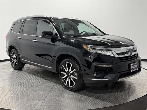 2022 Honda Pilot Touring 7-Passenger
