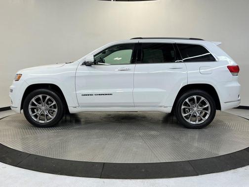 2019 Jeep Grand Cherokee Summit