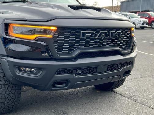 2025 RAM 1500 RHO