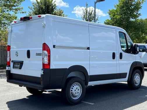 2025 RAM ProMaster 1500 Low Roof