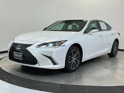 2022 Lexus ES 350 Base