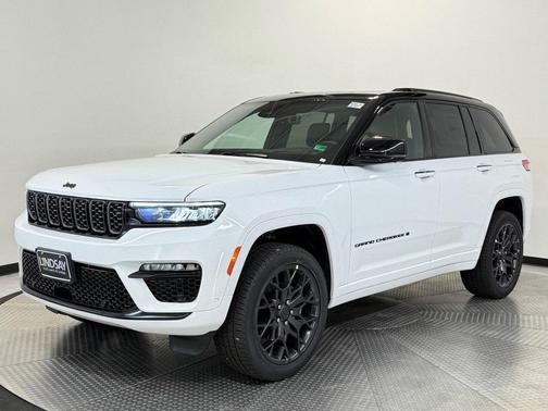 2025 Jeep Grand Cherokee Summit