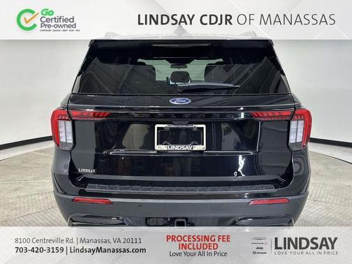 Black Metallic 2025 Ford Explorer ST-Line