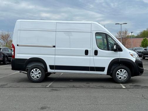 2025 RAM ProMaster 1500 Base