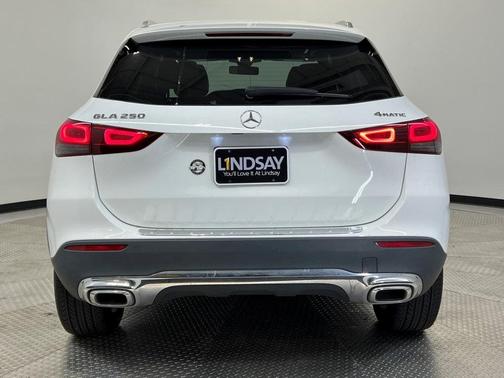 2022 Mercedes-Benz GLA 250 Base 4MATIC