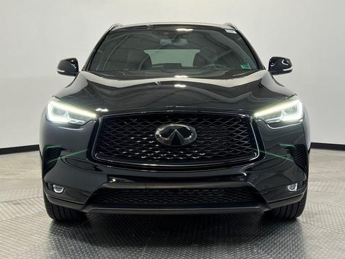 2022 INFINITI QX50 Luxe
