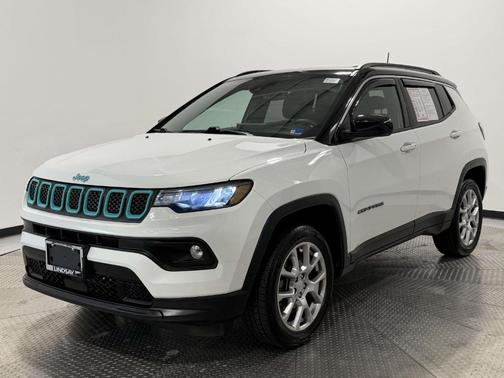 2023 Jeep Compass Latitude Lux