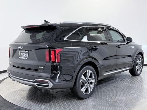 2023 Kia Sorento Hybrid EX