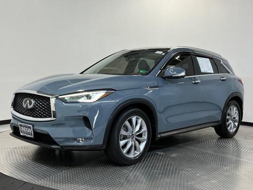 2022 INFINITI QX50 ESSENTIAL