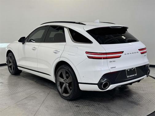 2023 Genesis GV70 2.5T