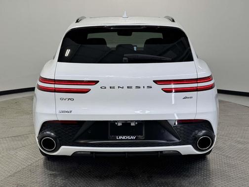 2023 Genesis GV70 2.5T