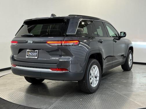 2025 Jeep Grand Cherokee Laredo X