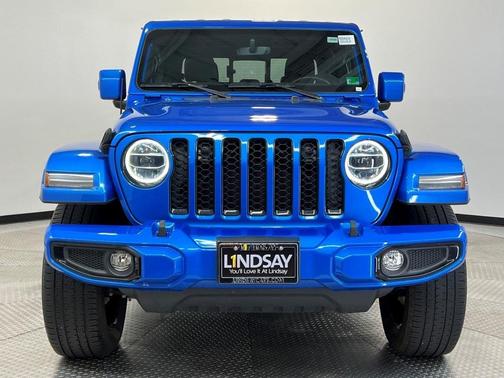 2022 Jeep Gladiator Overland