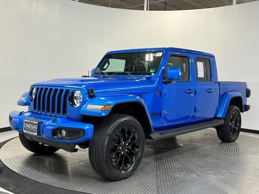 2022 Jeep Gladiator Overland