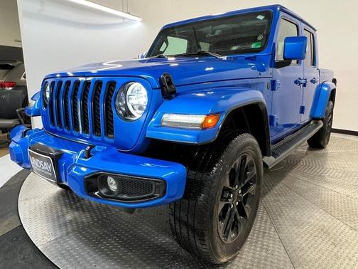 2022 Jeep Gladiator Overland