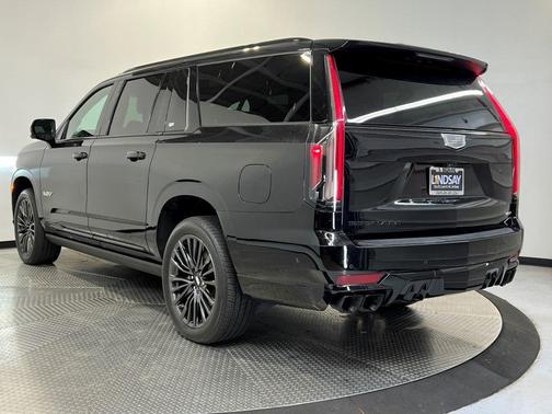 2023 Cadillac Escalade ESV V-Series