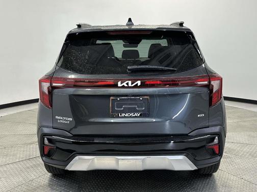 Gravity Gray 2024 Kia Seltos S
