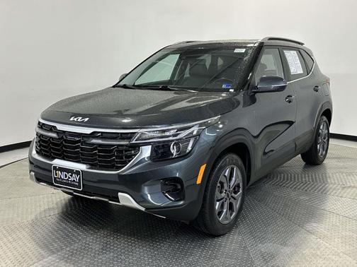 Gravity Gray 2024 Kia Seltos S