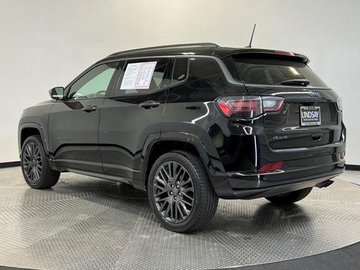 2022 Jeep Compass Altitude