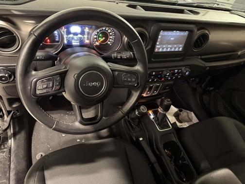 2018 Jeep Wrangler Sport