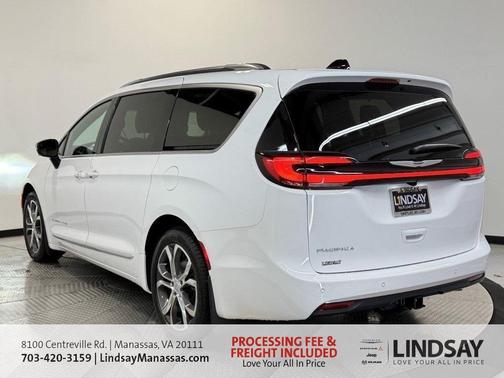 2026 Chrysler Pacifica Pinnacle