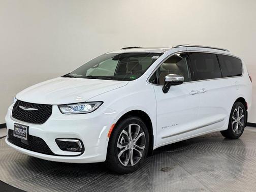 2026 Chrysler Pacifica Pinnacle