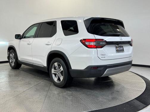 2023 Honda Pilot EX-L 7-Passenger