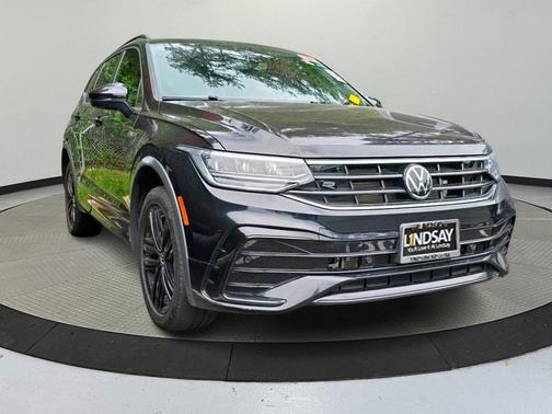 2022 Volkswagen Tiguan 2.0T SE R-Line Black