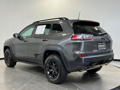 2022 Jeep Cherokee X