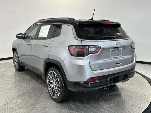 Billet Silver Metallic Clearcoat 2022 Jeep Compass Limited