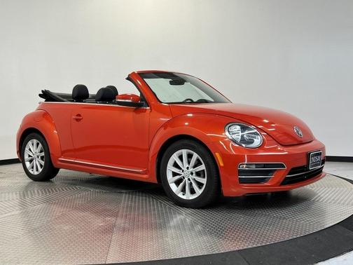 2018 Volkswagen Beetle 2.0T S