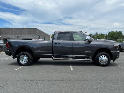 2025 RAM 3500 Laramie