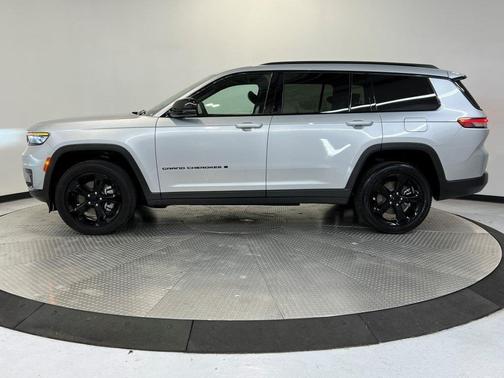 2024 Jeep Grand Cherokee L Laredo