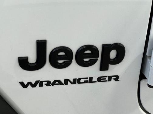 2022 Jeep Wrangler Sport