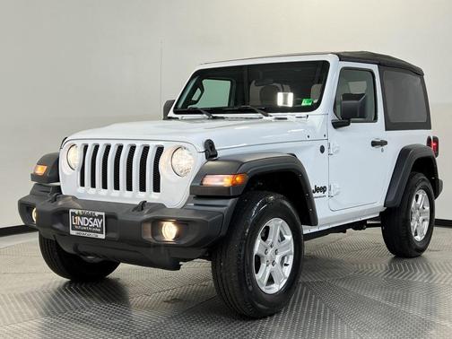 2022 Jeep Wrangler Sport