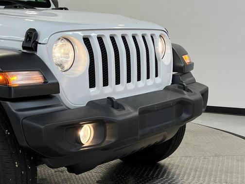 2022 Jeep Wrangler Sport
