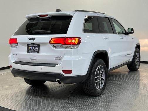 2020 Jeep Grand Cherokee Laredo