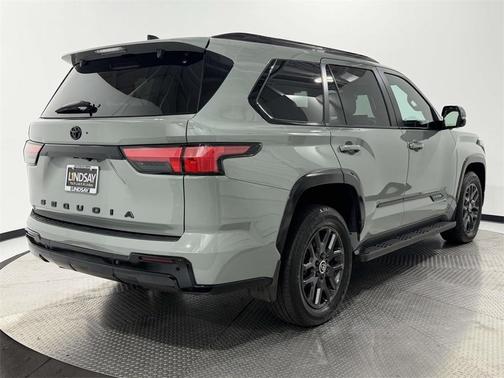 2024 Toyota Sequoia Platinum