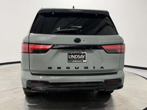 2024 Toyota Sequoia Platinum