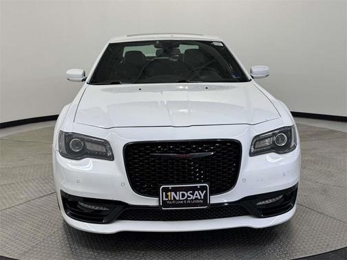 2022 Chrysler 300 S