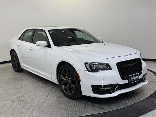 2022 Chrysler 300 S